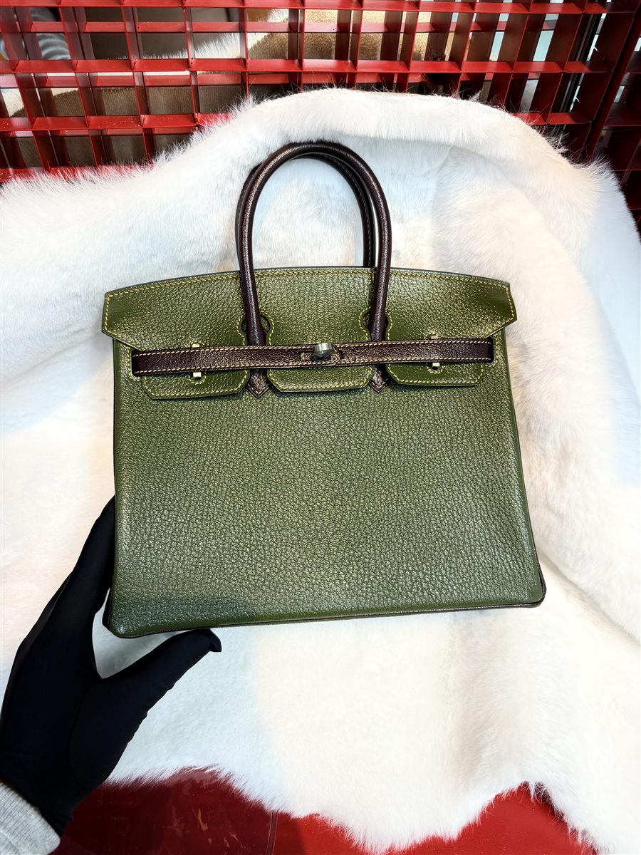Green leather tote bag